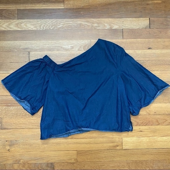 NEW Tibi One-Shoulder Chambray Bell Sleeve‎ Top 0 - Picture 6 of 8